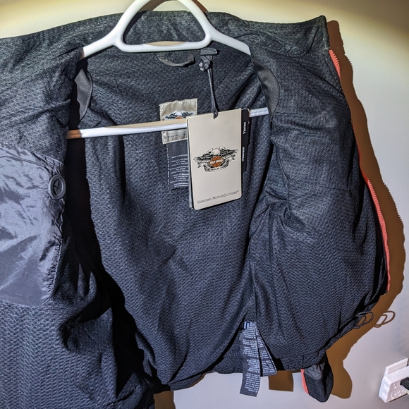 Harley Davidson motorcycle jacket - Picture 6 of 14